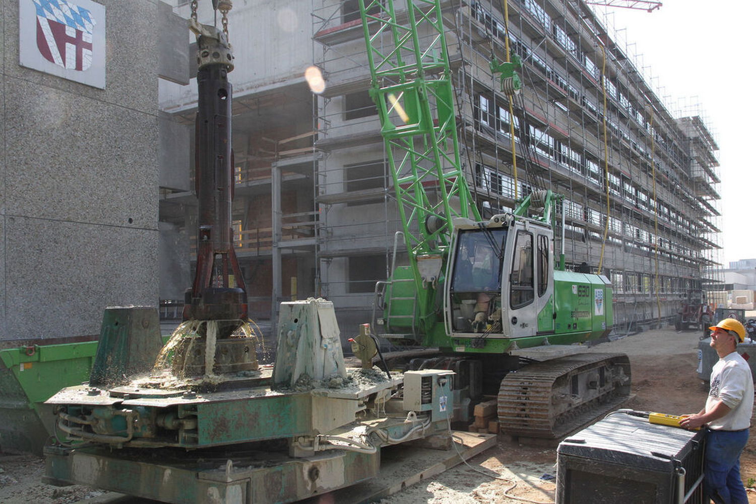 crane-hd_630e_11