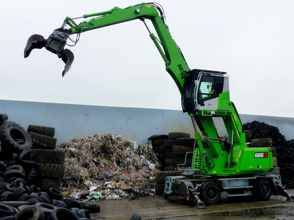 Material_handler_826G_05
