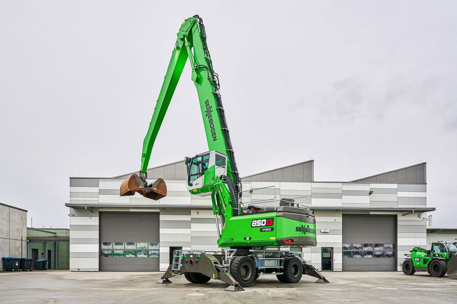 Material_handler_850-g-hybrid_01