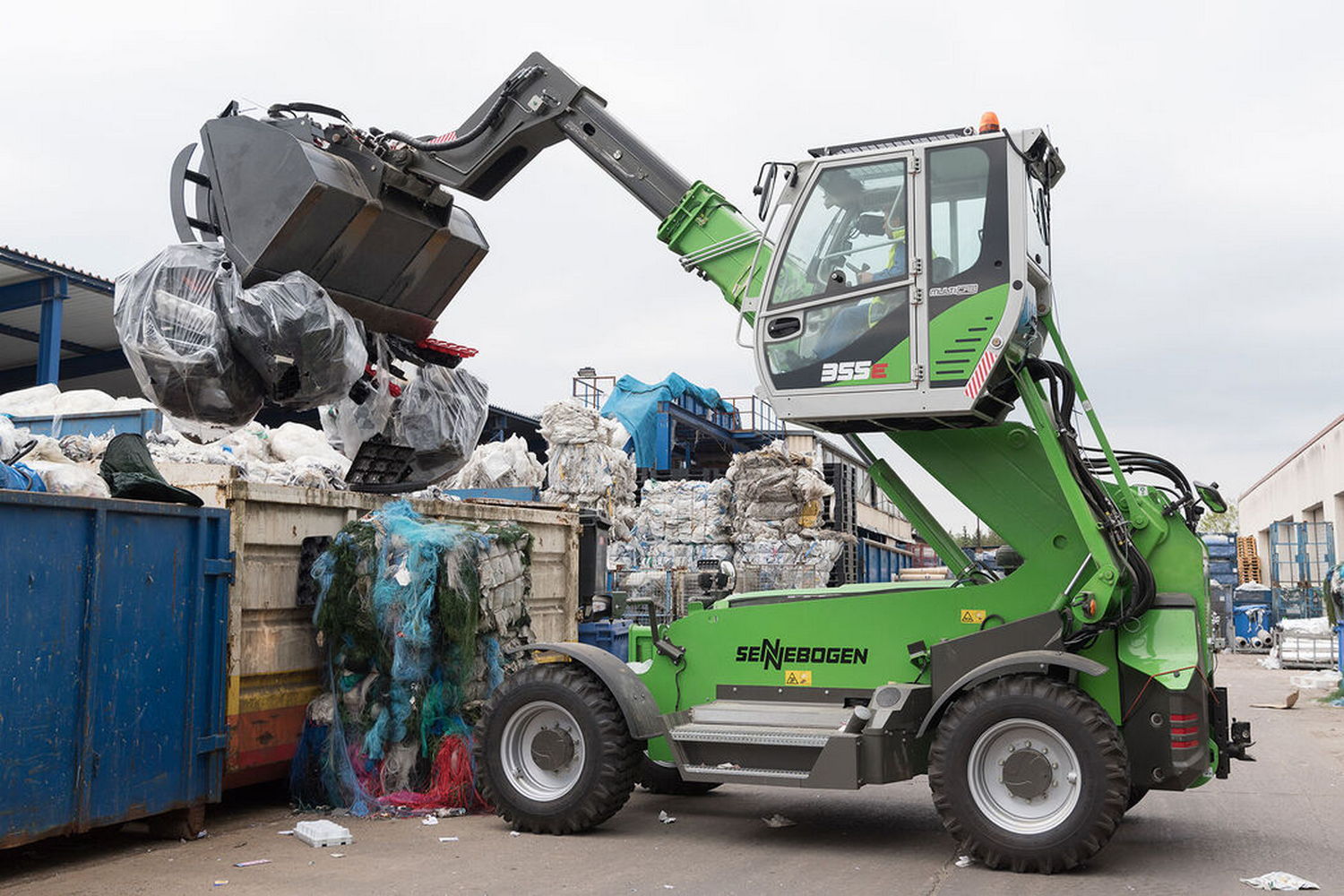 telehandler-355e_25