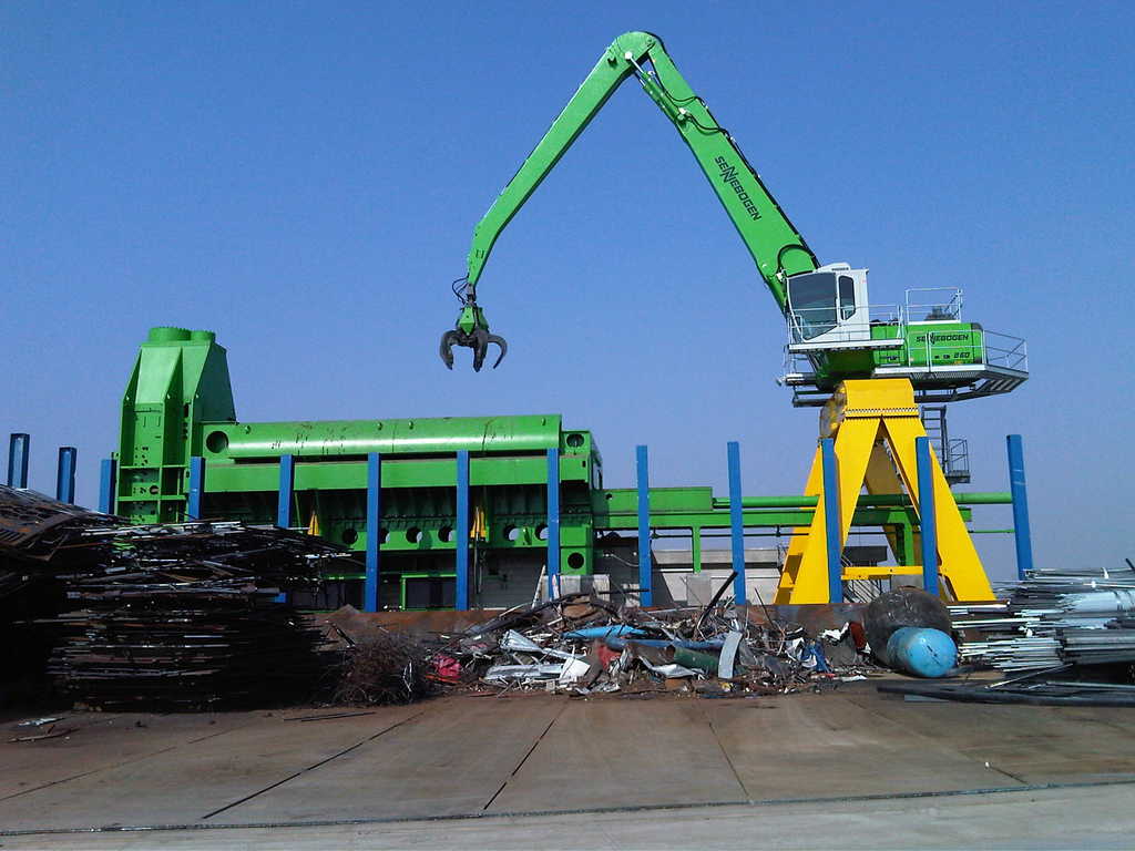 Гидравлический перегружатель Sennebogen 860